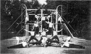 Спортивно-массовая работа образца 1915г.